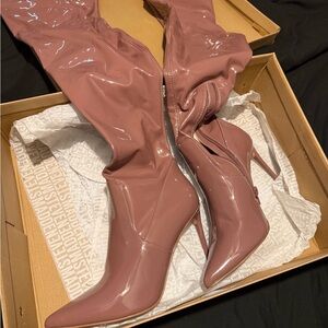 Steve Madden Glossy Mauve Heeled Boots